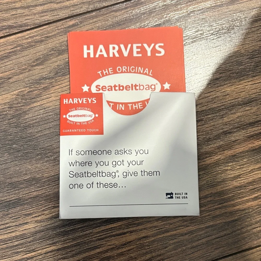 NWT- Harveys Forest Green Men’s Messenger Bag - Picture 8 of 11